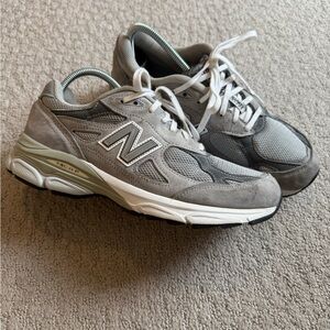 New Balance 990 Made in USA – Women’s Size 8